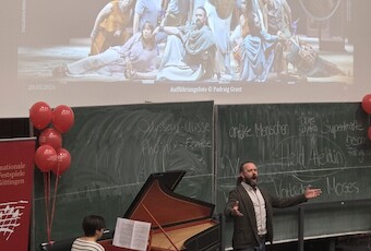 Kinderuni mit Rory Musgrave © Nina Charlotte Bollow